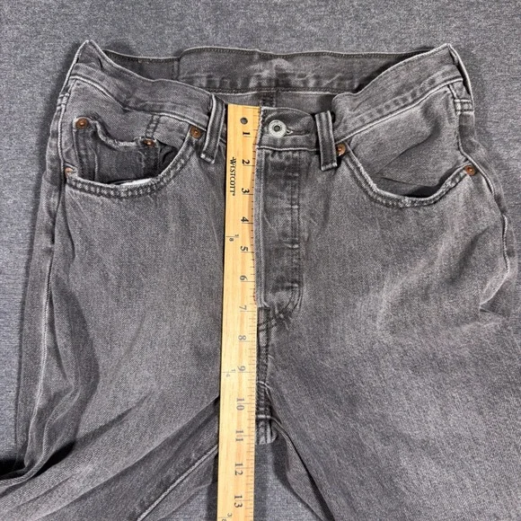 Levi's 501 Jeans Women Size 27 Gray Straight Leg Button Fly Raw Hem Denim Mom - Picture 9 of 11